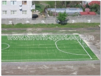 Футбольное мини-поле школа г.Кременчуг искусственная трава Green 2000