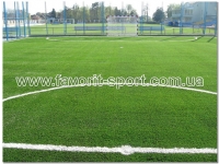 Футбольное поле г.Мукачево (Закарпатье) искусственная трава Lesmo