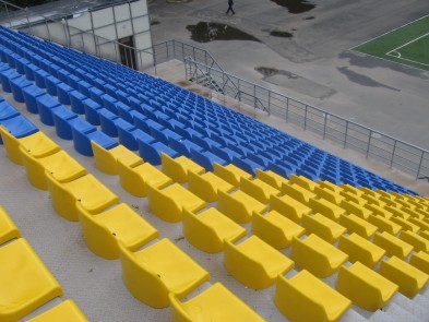 Пластиковые кресла (кресла для стадиона)